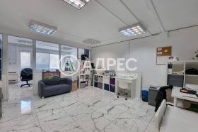 2 Schlafzimmer Strelbishte, Sofia