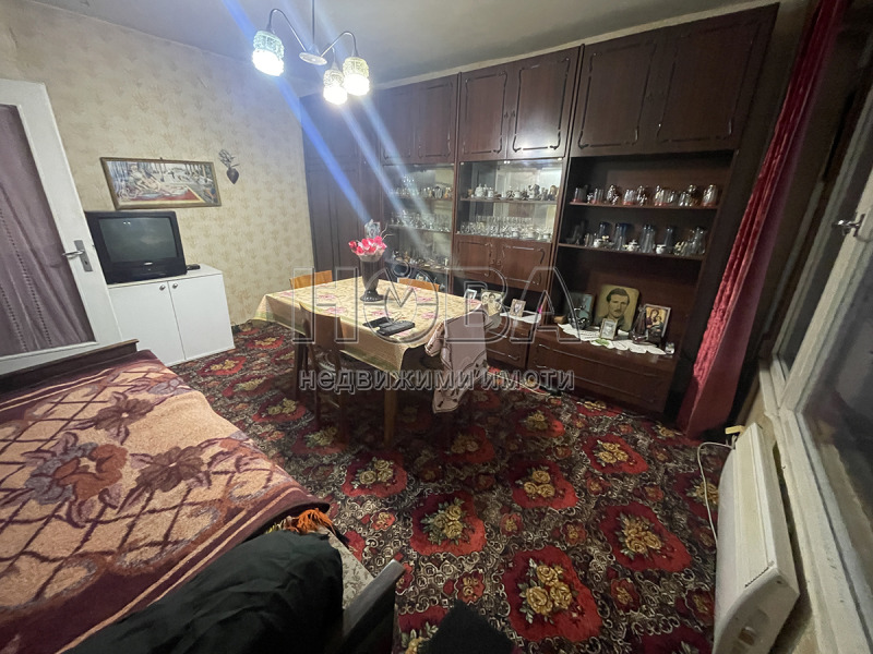 Te koop  Studio Ruse , Zdravets Iztok , 41 m² | 35711263 - afbeelding [2]