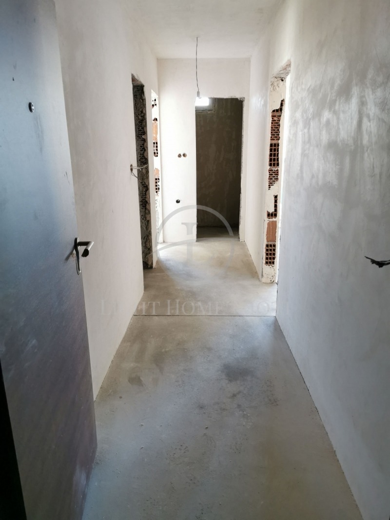 De vânzare  1 dormitor Plovdiv , Traciia , 79 mp | 48131095 - imagine [5]