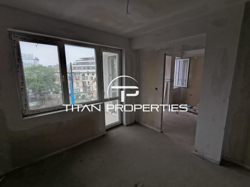 En venta  1 dormitorio Plovdiv , Tsentar , 46 metros cuadrados | 72395779 - imagen [2]