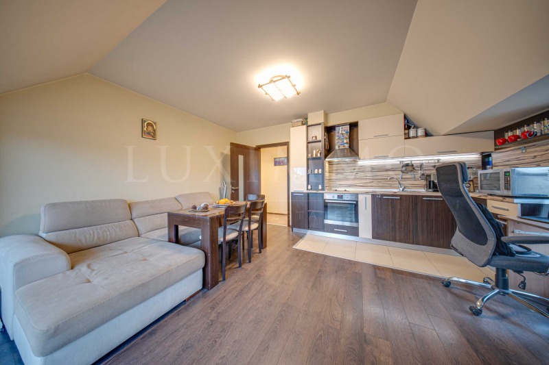 Продава 3-СТАЕН, гр. София, Редута, снимка 2 - Апартаменти - 52694187