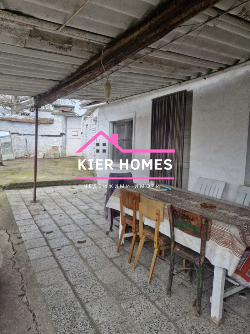 Продава КЪЩА, с. Златна ливада, област Стара Загора, снимка 2 - Къщи - 53148868