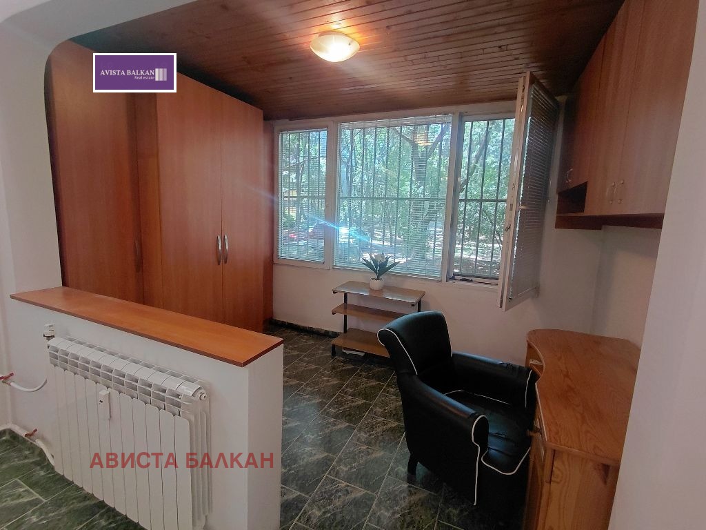 Продава 3-СТАЕН, гр. София, Лагера, снимка 3 - Апартаменти - 55306973