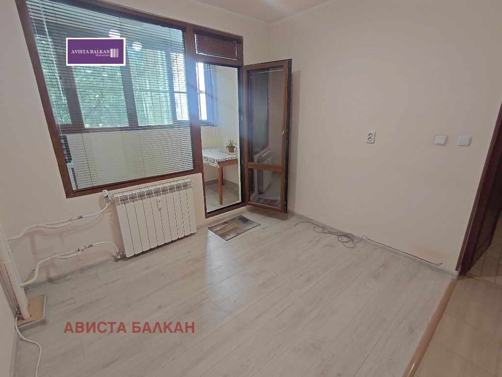 Продава 3-СТАЕН, гр. София, Лагера, снимка 13 - Апартаменти - 55306973