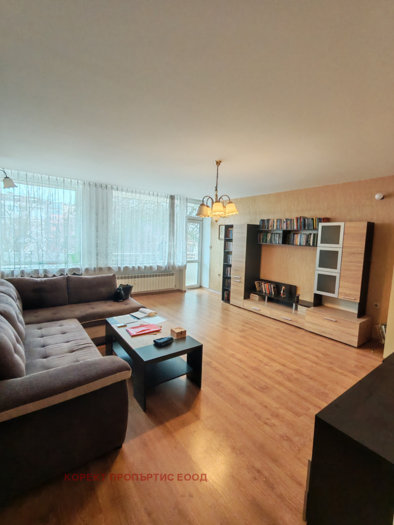 Продава 3-СТАЕН в град София, Банишора - 94 кв.м / 265 000 € » 518 294.95 лв., КОРЕКТ ПРОПЪРТИС ЕООД