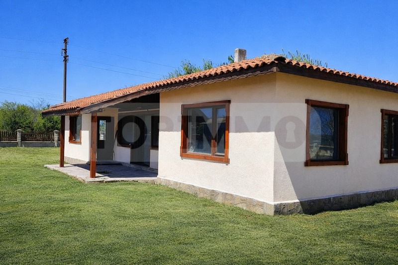 Продава КЪЩА в област Добрич, с. Селце - 130 кв.м / 95 000 € » 185 803.85 лв., ТОПИММО