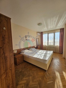 2 camere da letto Briz, Varna 10