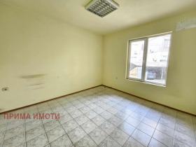 2 quartos Centar, Varna 13