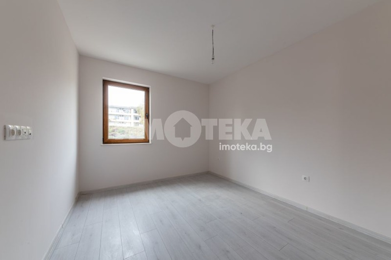 Myytävänä  2 makuuhuonetta Varna , k.k. Tšajka , 115 neliömetriä | 31835487 - kuva [7]