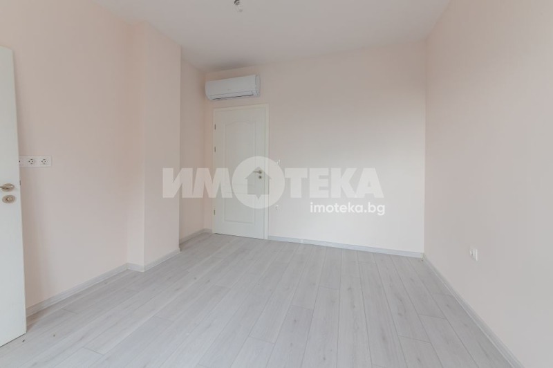 Myytävänä  2 makuuhuonetta Varna , k.k. Tšajka , 115 neliömetriä | 31835487 - kuva [13]