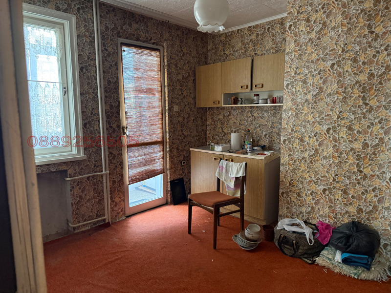 Продава 3-СТАЕН, гр. Враца, Околчица, снимка 10 - Апартаменти - 52780268