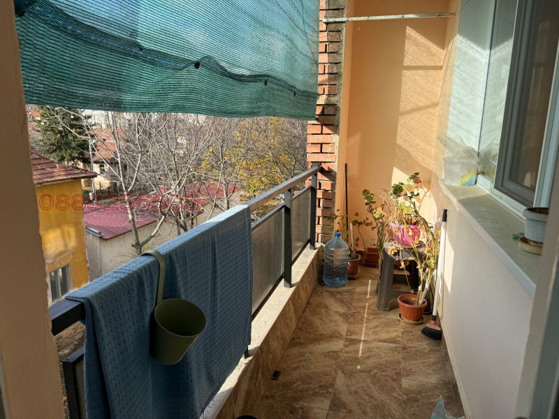 Продава 3-СТАЕН, гр. Враца, Околчица, снимка 3 - Апартаменти - 52780268