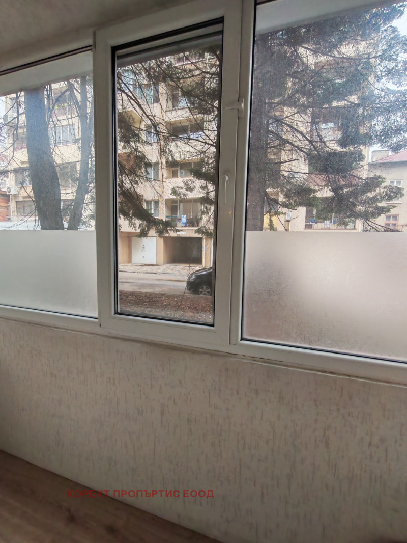 Продава 3-СТАЕН, гр. София, Банишора, снимка 4 - Апартаменти - 53258142