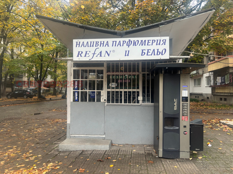 Продава МАГАЗИН, гр. Пловдив, Гагарин, снимка 2 - Магазини - 52650464