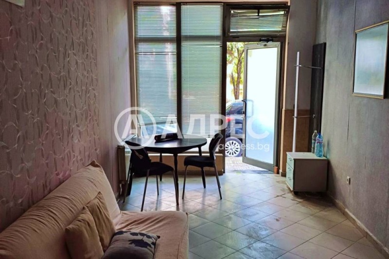 Продава МАГАЗИН, гр. София, Лагера, снимка 2 - Магазини - 53074969