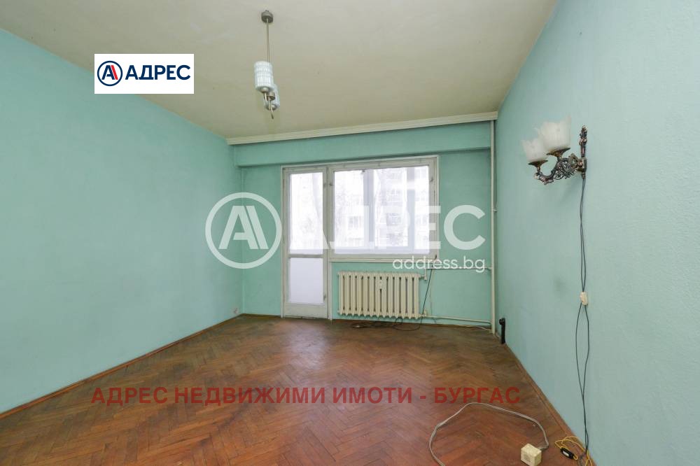 Продава 2-СТАЕН, гр. Бургас, Зорница, снимка 2 - Апартаменти - 54420609