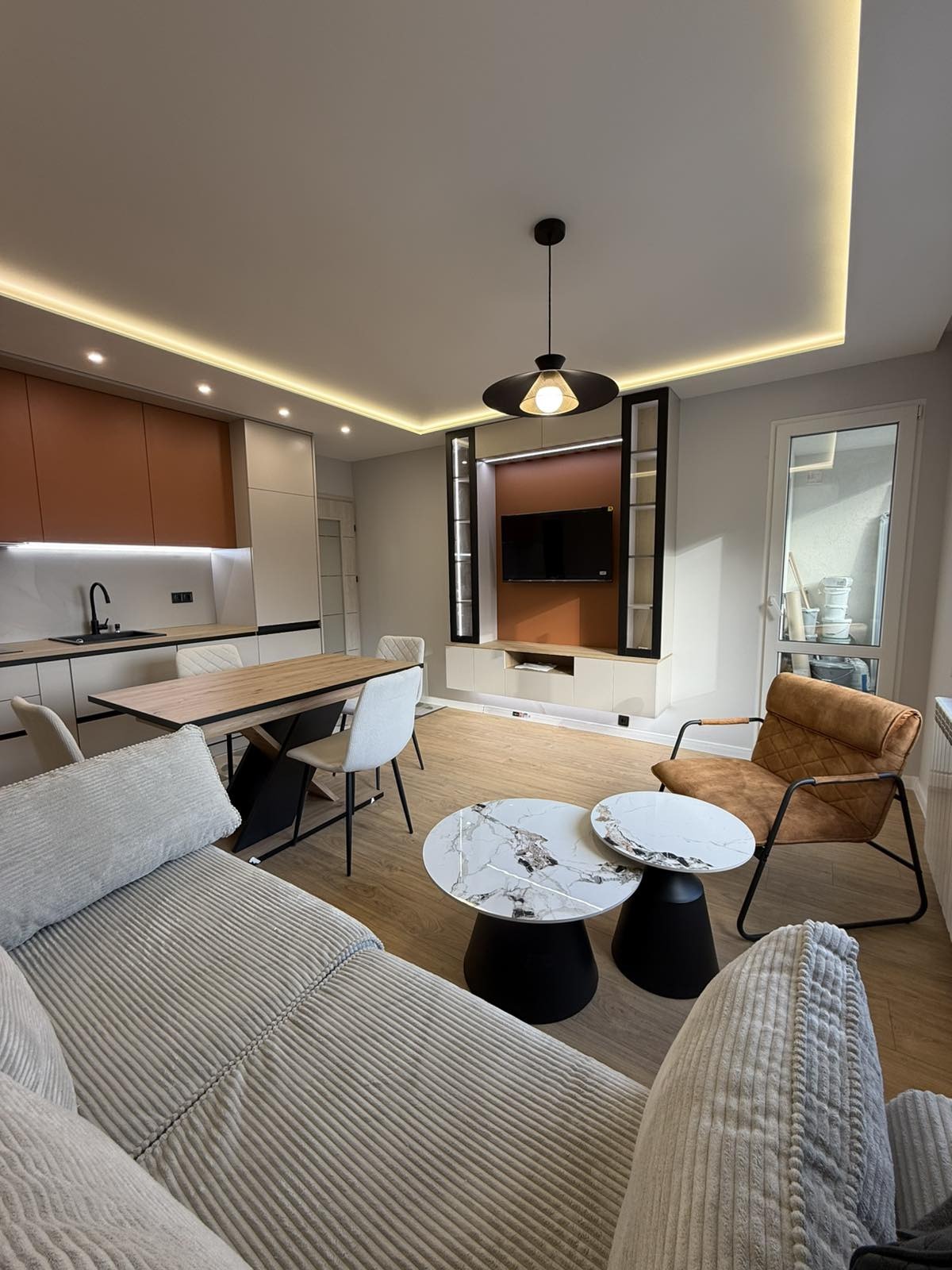 Продава 3-СТАЕН, гр. София, Люлин 10