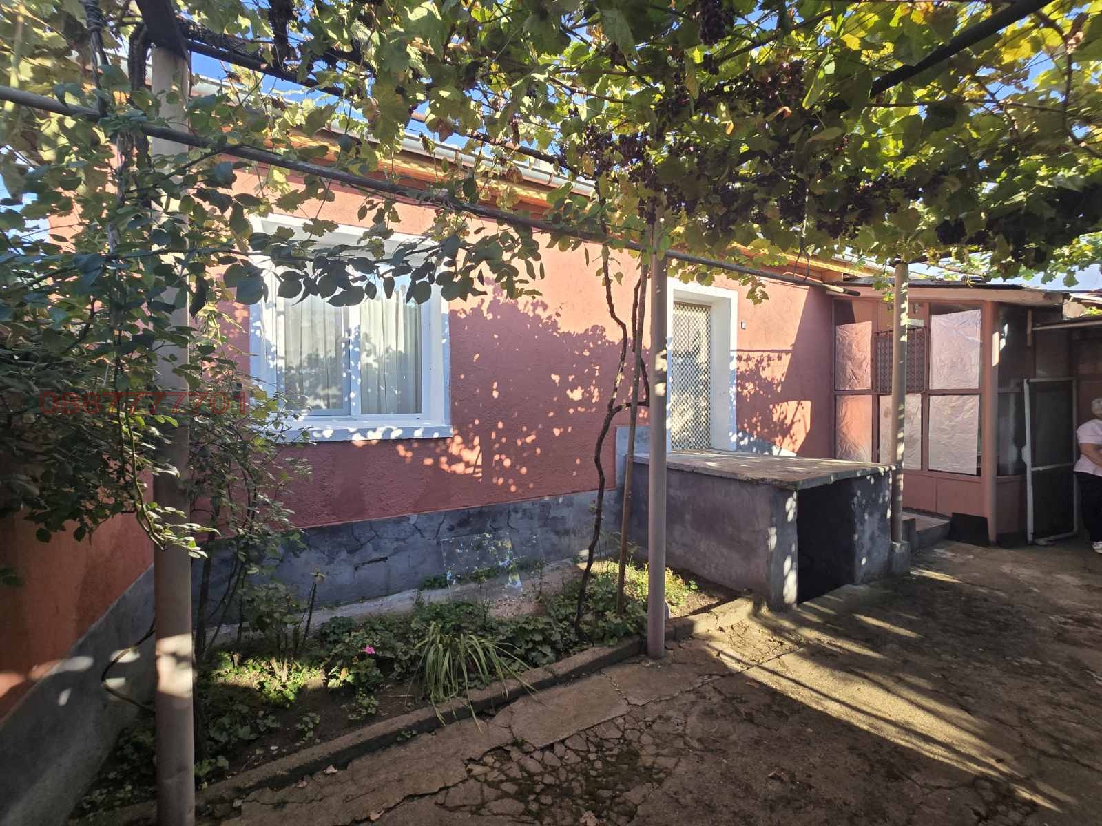 Продава КЪЩА, с. Трилистник, област Пловдив, снимка 2 - Къщи - 56010431