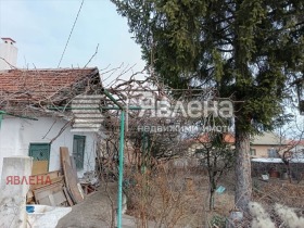 Къща град София, с. Лозен 2