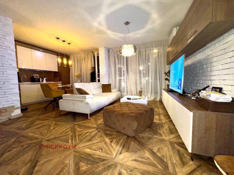 Продава  2-стаен град София , Бъкстон , 83 кв.м | 53125006 - изображение [5]