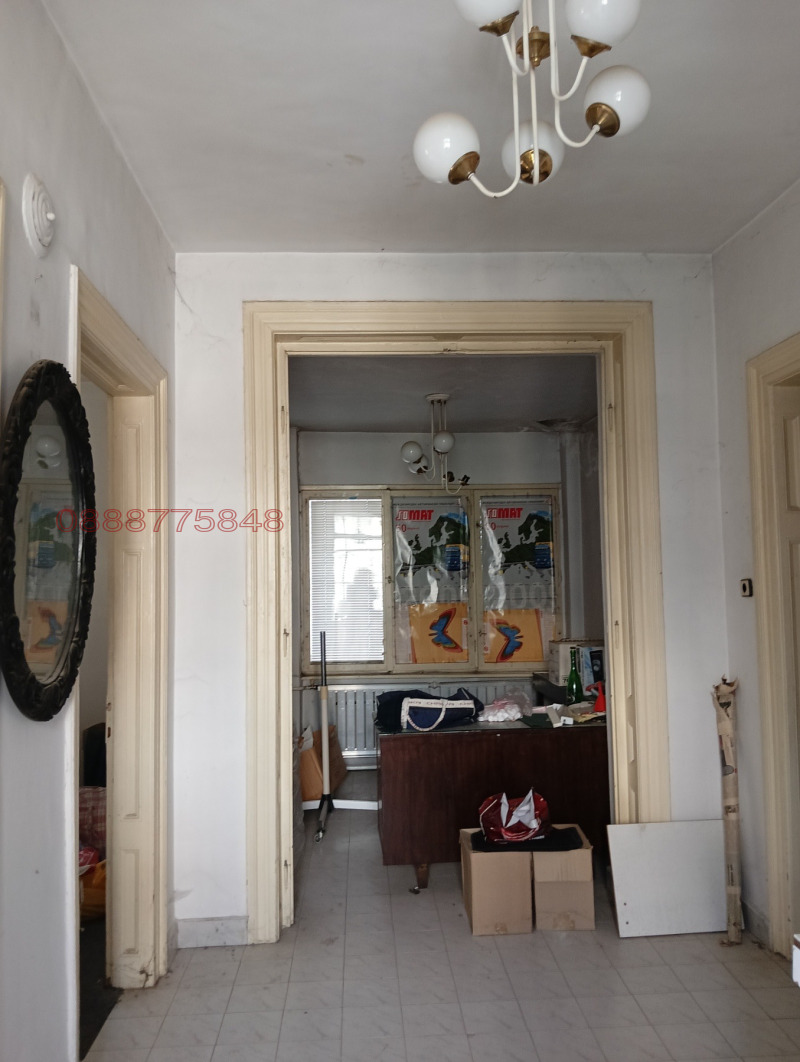 Продава ЕТАЖ ОТ КЪЩА, гр. Пловдив, Център, снимка 10 - Етаж от къща - 53310042