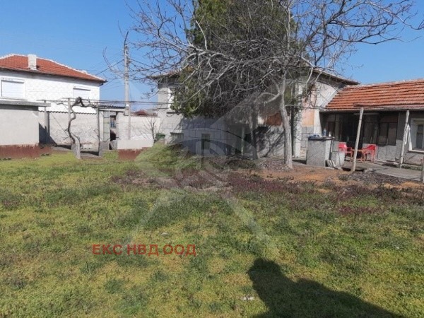 En venta  Casa región Plovdiv , Cheshnegirovo , 145 metros cuadrados | 93453917 - imagen [4]