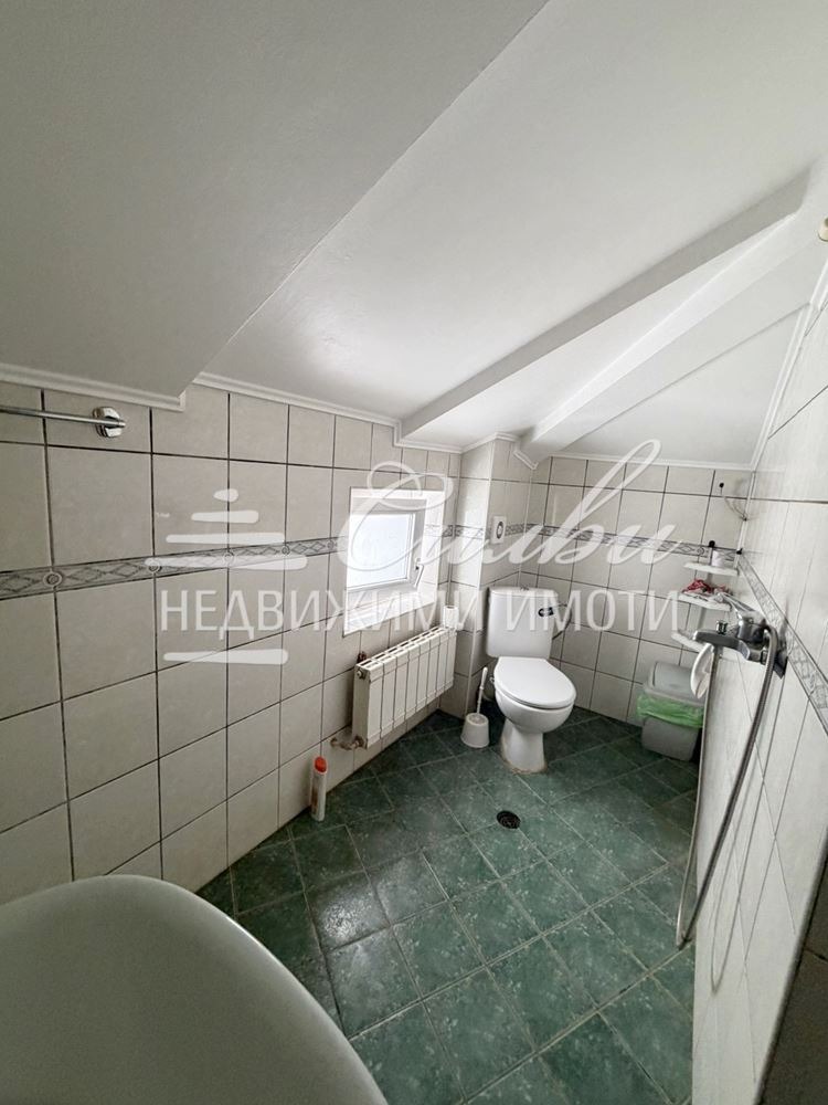 Продава КЪЩА, гр. Шумен, Център, снимка 9 - Къщи - 53370652