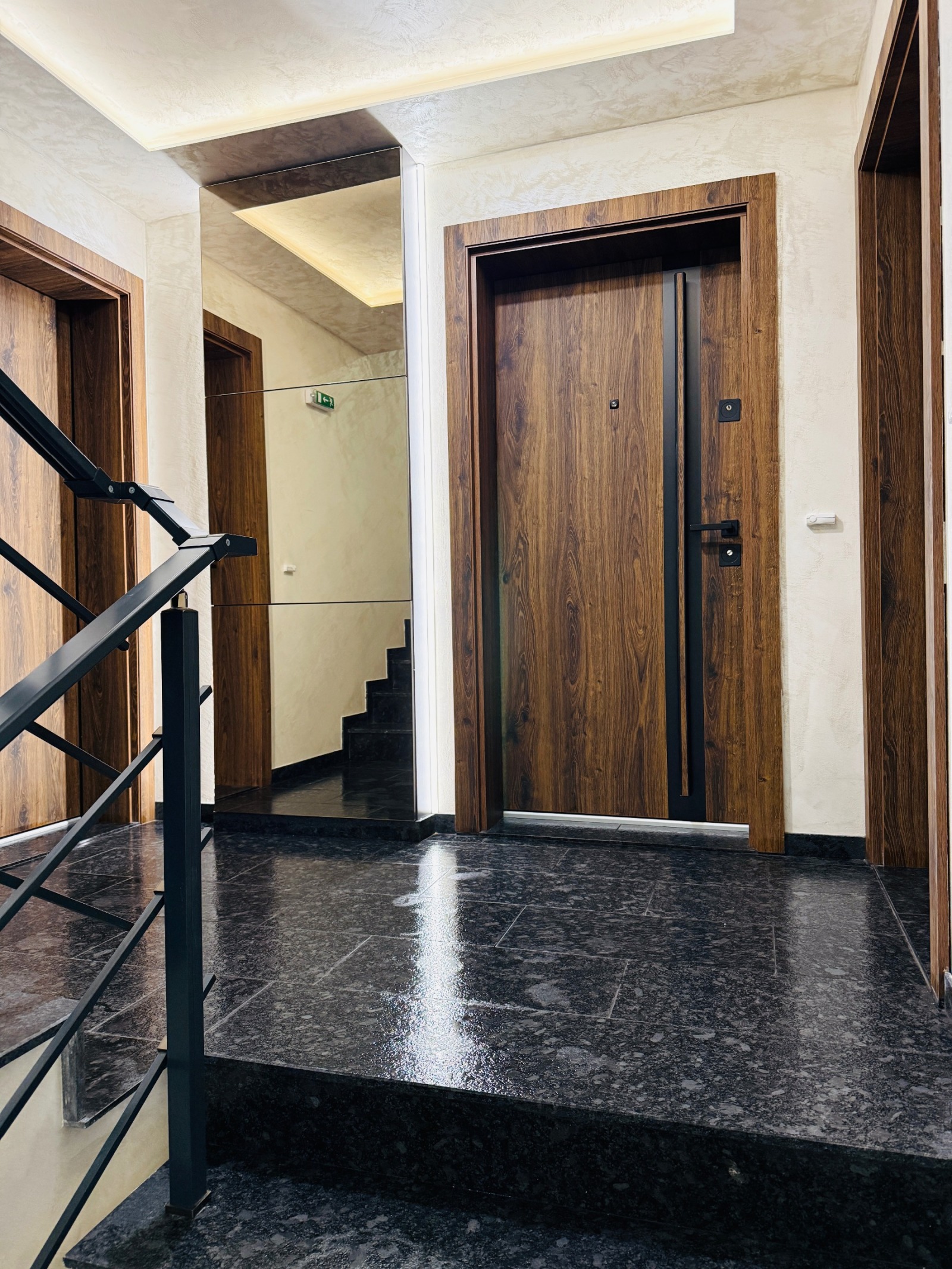 Продава 2-СТАЕН, гр. Перник, Център, снимка 15 - Апартаменти - 50593222