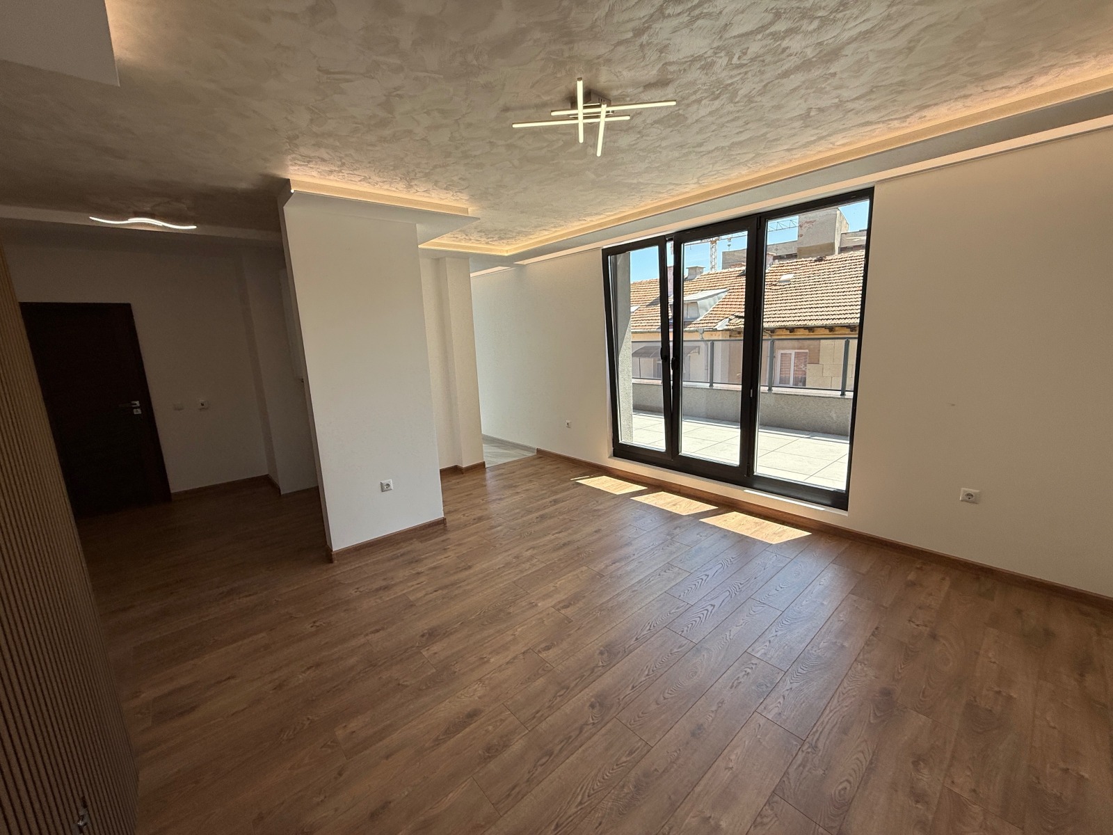 Продава 2-СТАЕН, гр. Перник, Център, снимка 2 - Апартаменти - 50593222