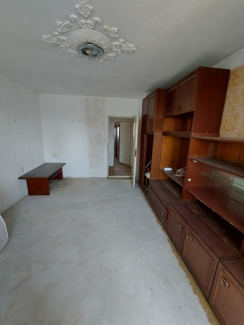 Продаја  1 спаваћа соба Русе , Здравец Изток , 63 м2 | 78784589 - слика [4]