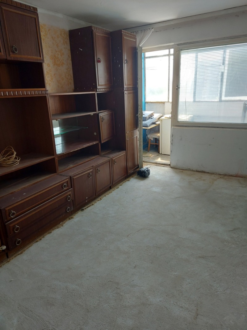 Продаја  1 спаваћа соба Русе , Здравец Изток , 63 м2 | 78784589 - слика [3]