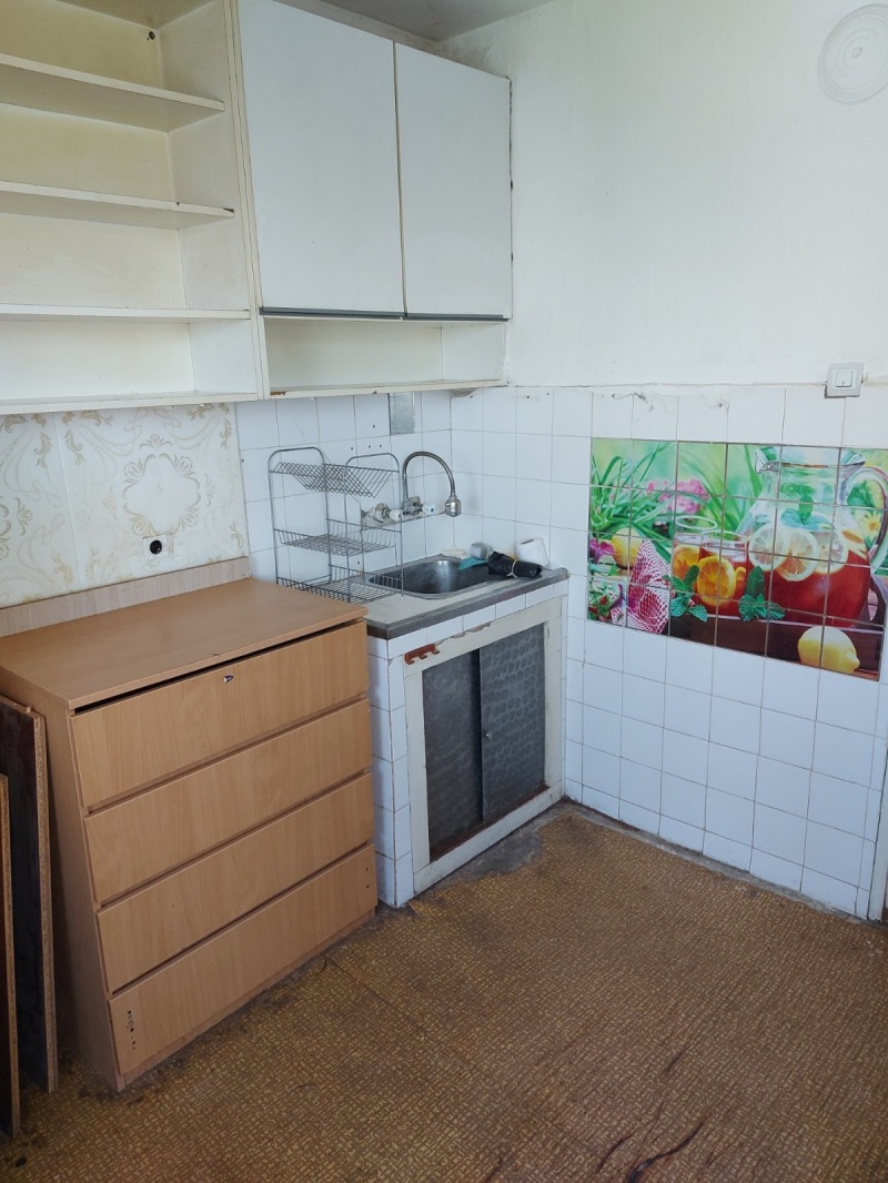 Продаја  1 спаваћа соба Русе , Здравец Изток , 63 м2 | 78784589