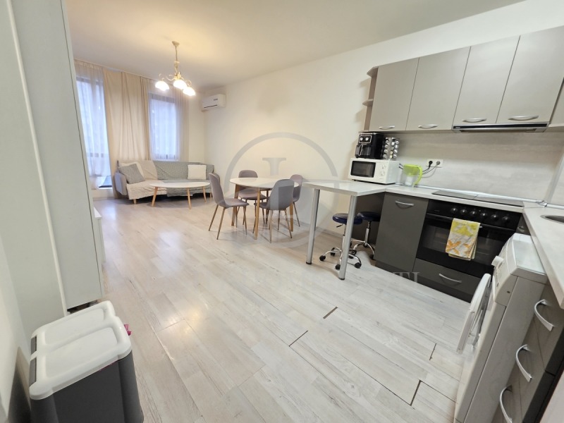 Продава 2-СТАЕН, гр. Пловдив, Кючук Париж, снимка 3 - Апартаменти - 52444576