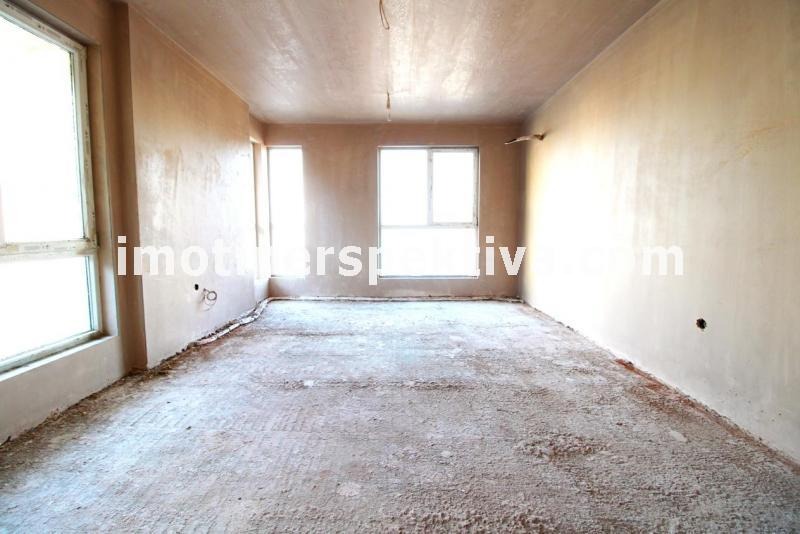 Продава 3-СТАЕН, гр. Пловдив, Кючук Париж, снимка 2 - Апартаменти - 53150461