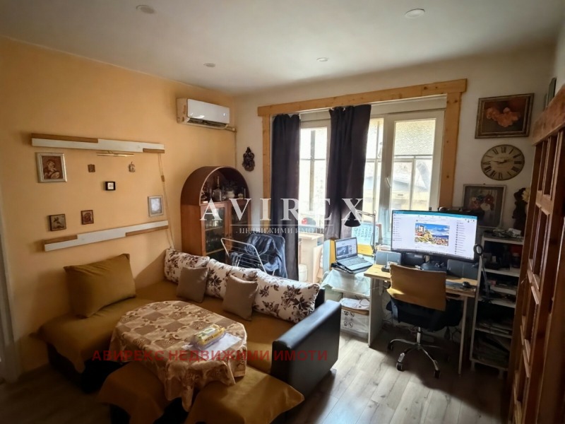 Продава 3-СТАЕН, гр. Пловдив, Съдийски