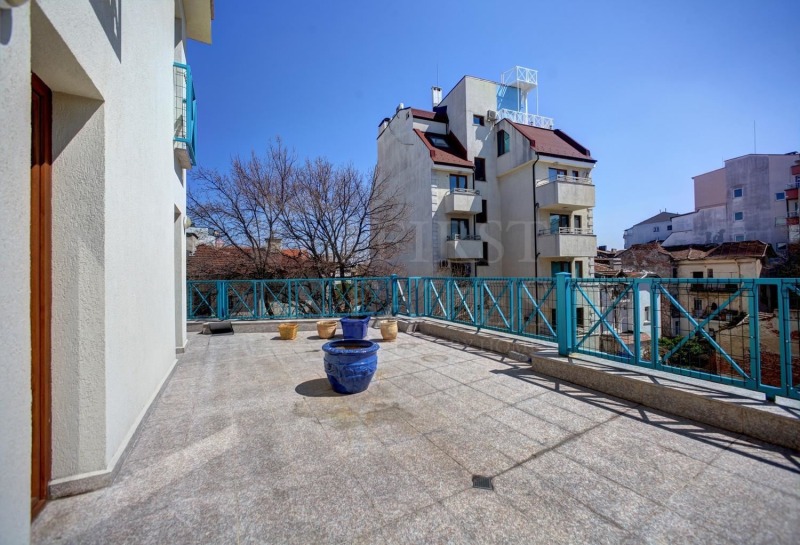 Продава 4-СТАЕН, гр. София, Център, снимка 8 - Апартаменти - 52983942