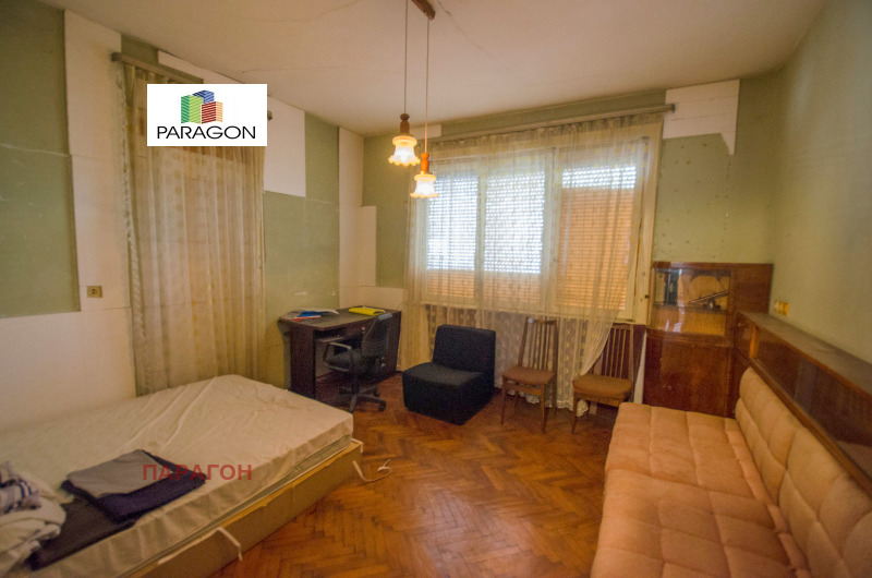 Продава  Етаж от къща град Габрово , Център , 129 кв.м | 91292353 - изображение [12]