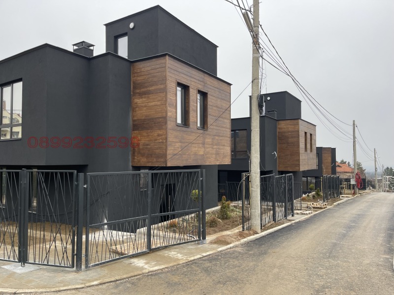 Продава КЪЩА, гр. София, в.з.Малинова долина, снимка 2 - Къщи - 53240747