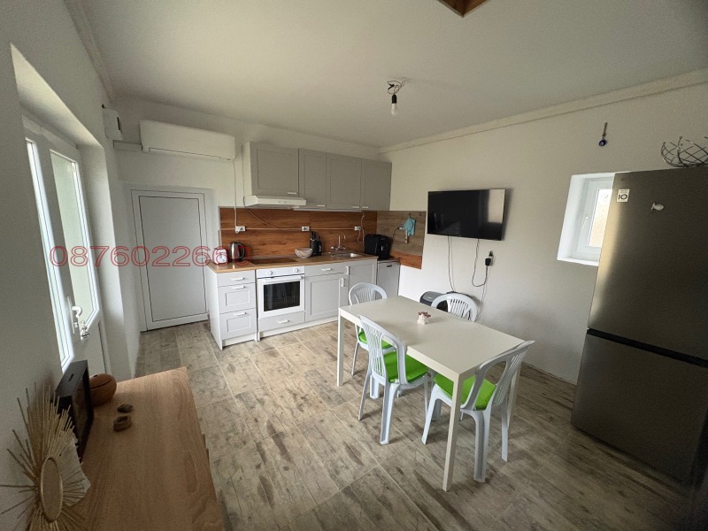 Продава КЪЩА, с. Габърница, област Варна, снимка 2 - Къщи - 53406013