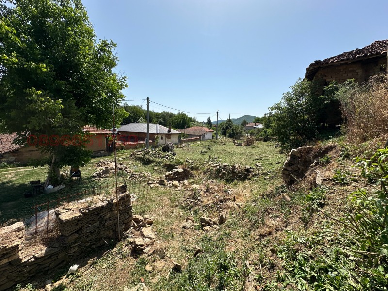 Продава ПАРЦЕЛ, с. Казанка, област Стара Загора