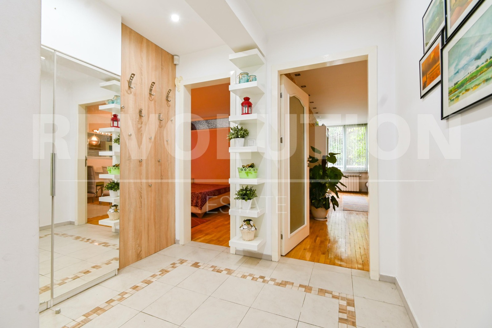Продава 3-СТАЕН, гр. София, Изгрев, снимка 13 - Апартаменти - 54750957