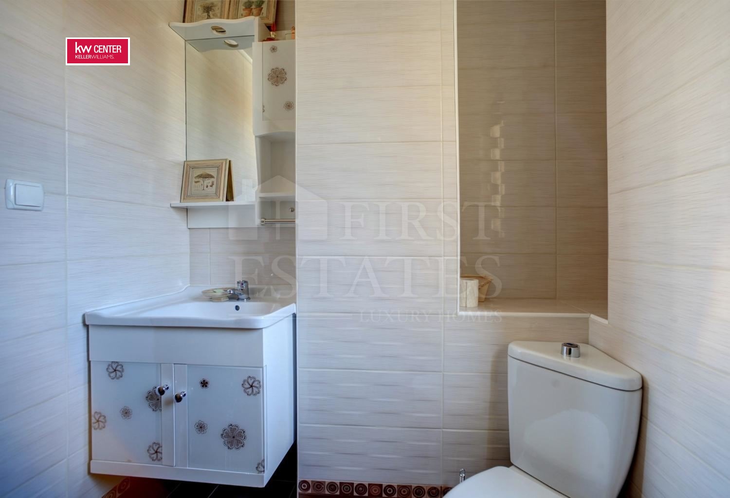 Продава 4-СТАЕН, гр. София, Център, снимка 11 - Апартаменти - 52983942