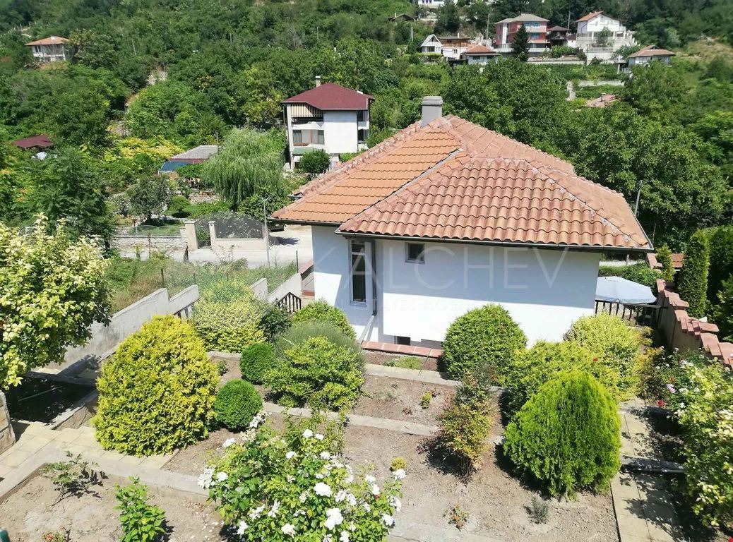 Продава КЪЩА, гр. Балчик, област Добрич
