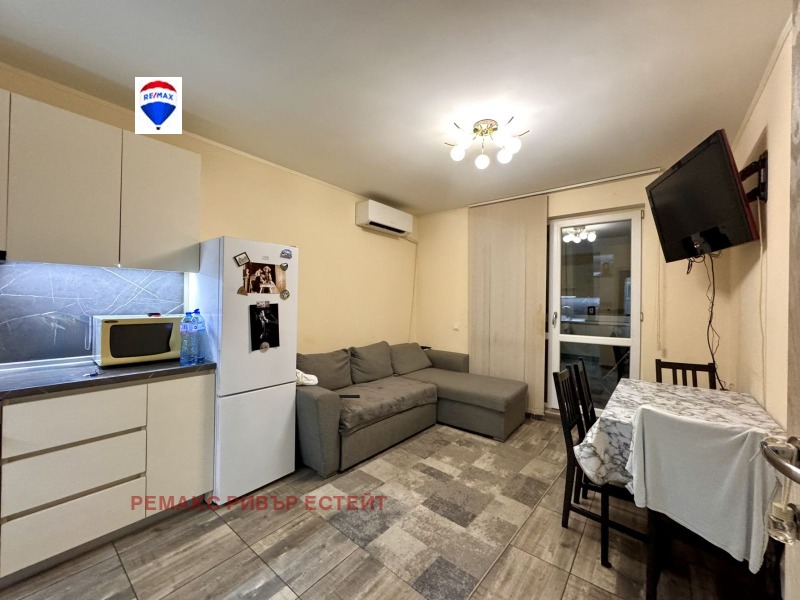 De vânzare  1 dormitor Ruse , Rodina 1 , 54 mp | 26479819