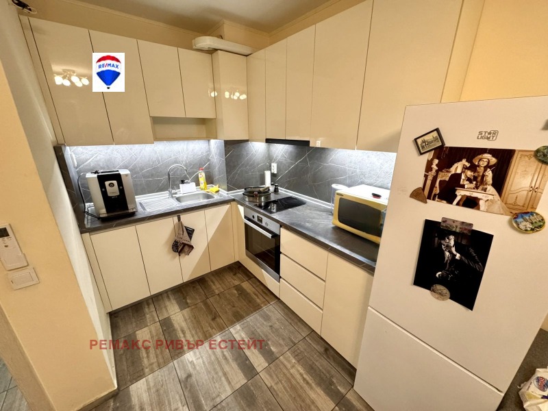 De vânzare  1 dormitor Ruse , Rodina 1 , 54 mp | 26479819 - imagine [3]