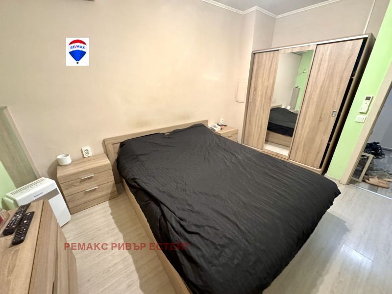 De vânzare  1 dormitor Ruse , Rodina 1 , 54 mp | 26479819 - imagine [8]