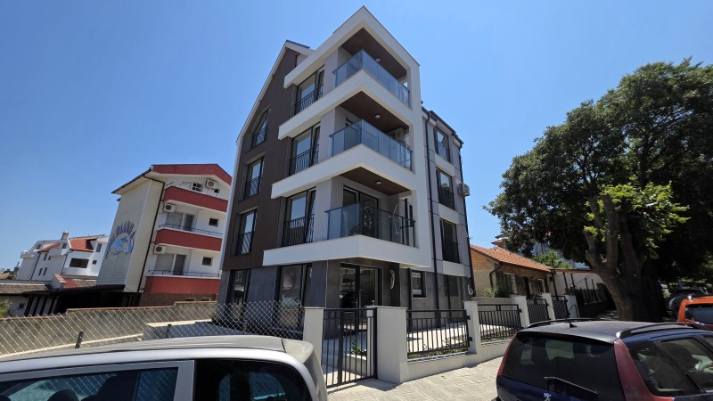 Продава  3-стаен област Бургас , гр. Ахтопол , 89 кв.м | 54692869