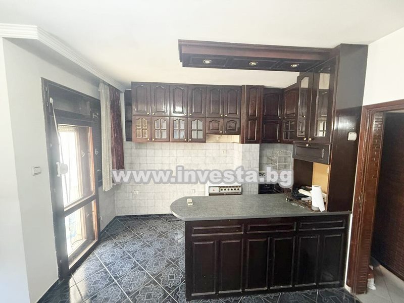 Продава 3-СТАЕН, гр. Пловдив, Мараша