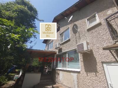 Продава КЪЩА, град София, в.з.Американски колеж • 630000 € • 33875086 — Holmes.bg