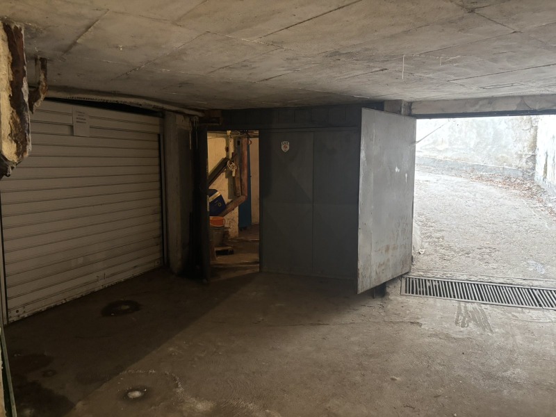 De vânzare  Garaj Sofia , Oboriște , 19 mp | 81669208 - imagine [5]